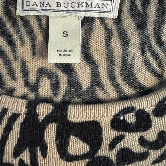 Dana Buchman Animal Print Sweater - Picture 4 of 6